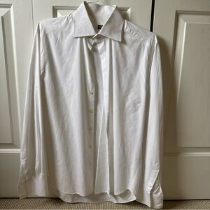 NODUS White Mens collared dress shirt with floral imprint.  Size 16/41
